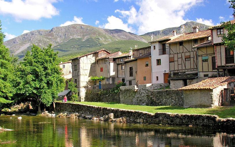 El Acebo Villa Hervas Bagian luar foto